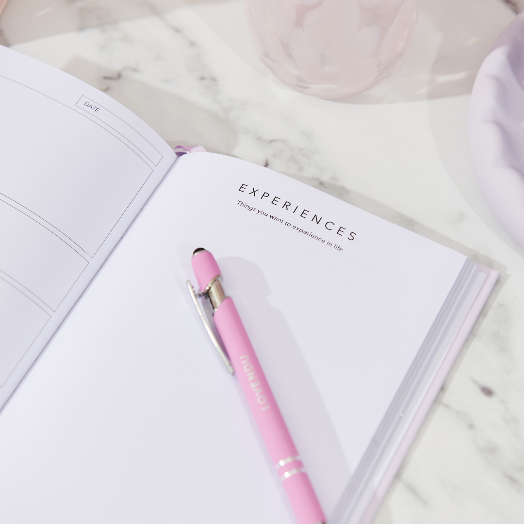 Romanticise your Life Journal